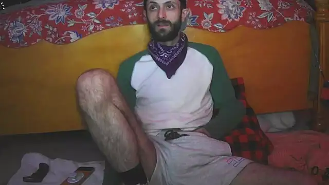 HarmoniousPhantasm3 online show from October 31, 2025, 9:05 pm