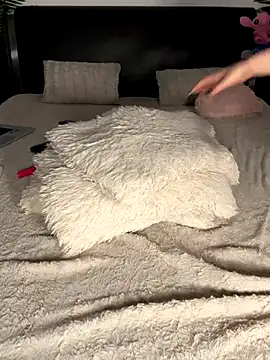 Andrestarr online show from September 17, 2025, 2:46 am