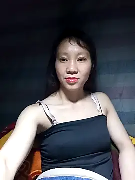 bonnie-00 online show from October 28, 2025, 3:58 pm