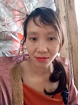 bonnie-00 online show from November 3, 2025, 3:08 am