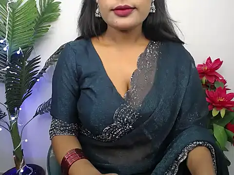 Naughtyy stripgirl online show from October 8, 2025, 2:14 pm