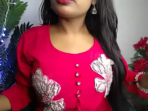 Naughtyy stripgirl online show from October 24, 2025, 8:44 am