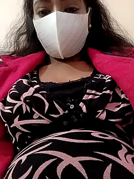 Snapshot of riyahot-3 chatting on December 17, 2025, 10:21 am riyahot-3 online show from December 17, 2025, 10:21 am