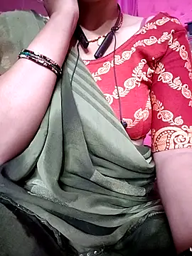 Snapshot of AnjaliKapoor chatting on October 27, 2025, 1:37 pm AnjaliKapoor online show from October 27, 2025, 1:37 pm