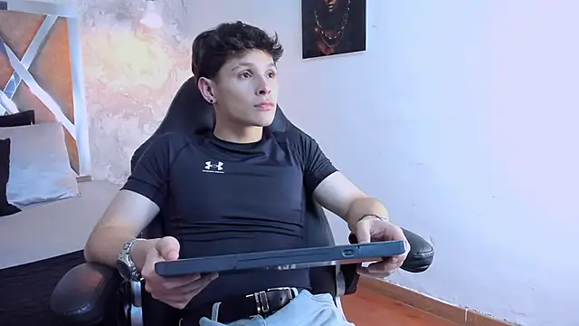 kraven lust online show from October 16, 2025, 2:56 am