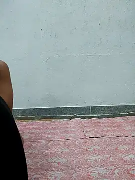 bigcutecouple online show from October 22, 2025, 6:40 pm