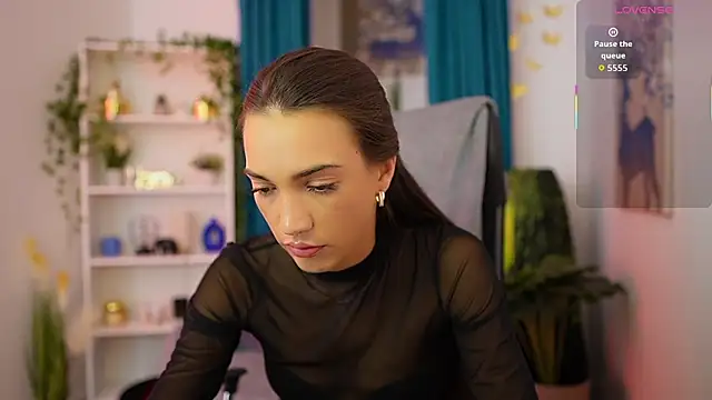 Snapshot of Alexis_Love_ chatting on November 13, 2025, 4:17 pm Alexis Love online show from November 13, 2025, 4:17 pm