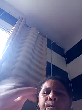 Snapshot of Rosabela04 chatting on November 24, 2025, 5:23 pm Rosabela04 online show from November 24, 2025, 5:23 pm