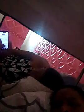 Snapshot of Rosabela04 chatting on December 5, 2025, 4:25 pm Rosabela04 online show from December 5, 2025, 4:25 pm