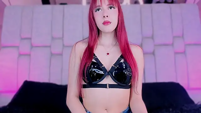 Snapshot of _GigiDoll_ chatting on November 13, 2025, 11:53 am GigiDoll online show from November 13, 2025, 11:53 am