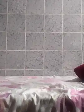 Cachorrinha2025 online show from October 29, 2025, 3:53 am