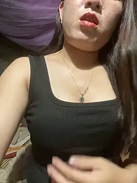 Luna-ass online show from October 2, 2025, 1:07 pm