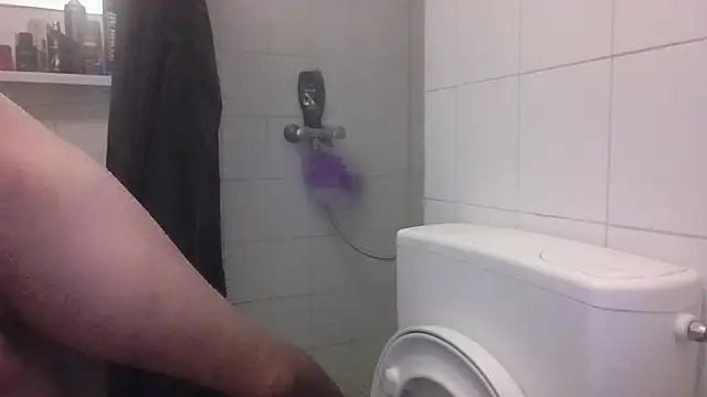 Snapshot of steef070 chatting on October 11, 2025, 3:28 am steef070 online show from October 11, 2025, 3:28 am