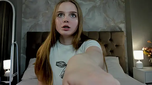 Snapshot of Amanda_steele chatting on October 25, 2025, 2:52 am Amanda steele online show from October 25, 2025, 2:52 am