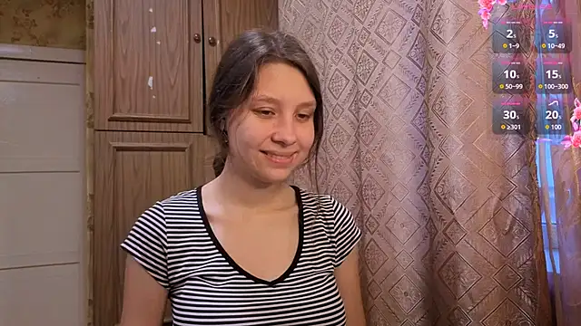 Snapshot of QutieDaSweet chatting on December 2, 2025, 9:25 am QutieDaSweet online show from December 2, 2025, 9:25 am