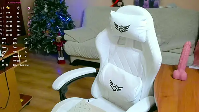 Snapshot of SharybbFace chatting on November 13, 2025, 3:55 pm SharybbFace online show from November 13, 2025, 3:55 pm