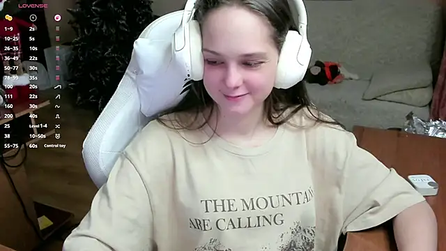 Snapshot of SharybbFace chatting on November 28, 2025, 3:04 pm SharybbFace online show from November 28, 2025, 3:04 pm