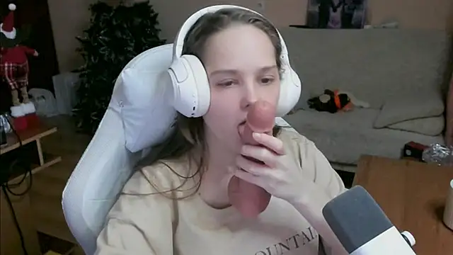 Snapshot of SharybbFace chatting on November 29, 2025, 3:15 pm SharybbFace online show from November 29, 2025, 3:15 pm