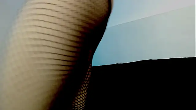 Snapshot of Nia_Diaz chatting on October 5, 2025, 1:59 am Nia Diaz online show from October 5, 2025, 1:59 am