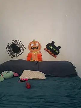 Nicol X online show from October 16, 2025, 5:25 pm