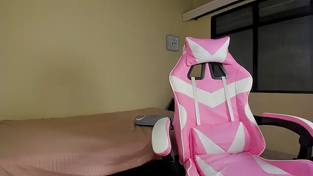 Snapshot of jordan_mm420 chatting on October 5, 2025, 2:43 am jordan mm420 online show from October 5, 2025, 2:43 am