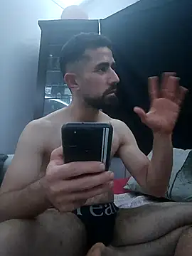 Snapshot of HAMADA__11 chatting on October 18, 2025, 5:14 pm HAMADA 11 online show from October 18, 2025, 5:14 pm