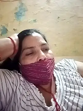 Love-890 online show from September 17, 2025, 12:40 pm