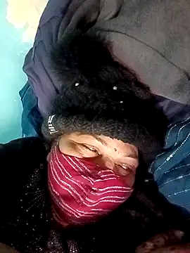 Love-890 online show from November 29, 2025, 7:44 am