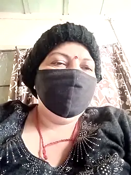 Love-890 online show from December 4, 2025, 3:49 am