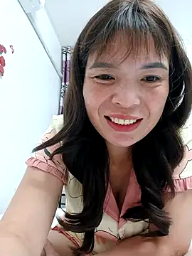 Livelulu online show from October 12, 2025, 5:56 pm