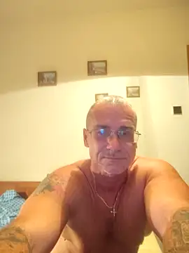 chcem1975 online show from September 20, 2025, 8:54 pm