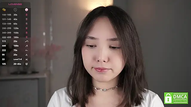 RenaeConnerley online show from November 16, 2025, 5:35 am