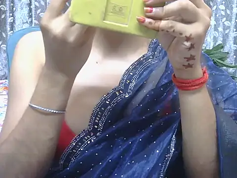 Snapshot of alaviya-19 chatting on October 6, 2025, 4:43 am alaviya-19 online show from October 6, 2025, 4:43 am