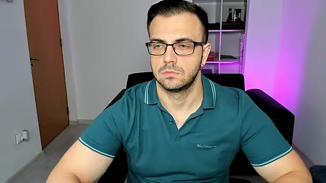 Snapshot of Jace_Thorne chatting on October 3, 2025, 6:27 pm Jace Thorne online show from October 3, 2025, 6:27 pm