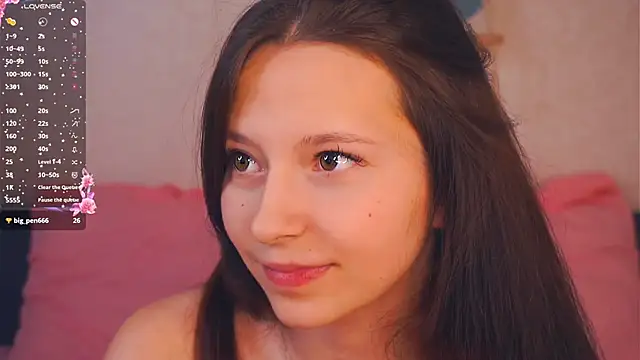 GabrielleLynchard online show from November 1, 2025, 8:00 pm