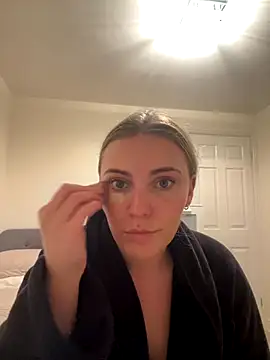 Sapphireroseee online show from November 12, 2025, 5:35 pm