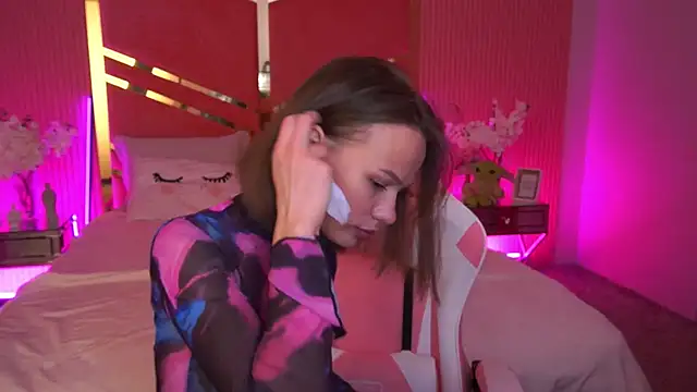 Snapshot of ShyySiren chatting on November 29, 2025, 8:28 am ShyySiren online show from November 29, 2025, 8:28 am