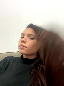 angel diablaa online show from December 5, 2025, 6:44 am