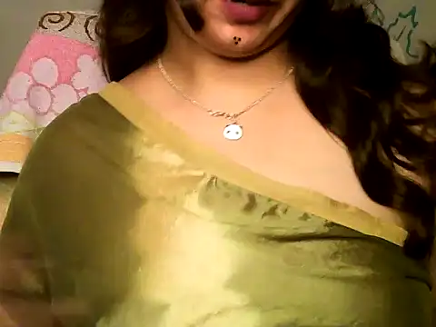 Snapshot of Mahi_Chaudhary chatting on October 7, 2025, 4:37 pm Mahi Chaudhary online show from October 7, 2025, 4:37 pm