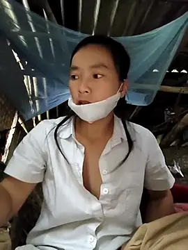 Snapshot of lily-00 chatting on November 8, 2025, 2:01 am lily-00 online show from November 8, 2025, 2:01 am