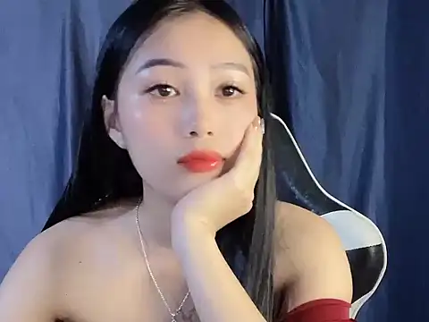 Snapshot of Lyly4757 chatting on September 18, 2025, 10:01 pm Lyly4757 online show from September 18, 2025, 10:01 pm