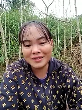 Snapshot of emilyzz chatting on November 20, 2025, 9:53 am emilyzz online show from November 20, 2025, 9:53 am