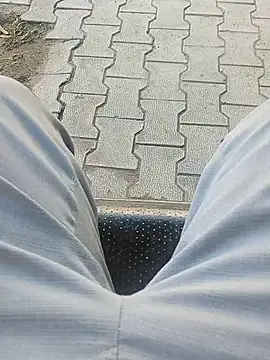 Snapshot of karandeep_Bhagat chatting on October 12, 2025, 3:49 am karandeep Bhagat online show from October 12, 2025, 3:49 am