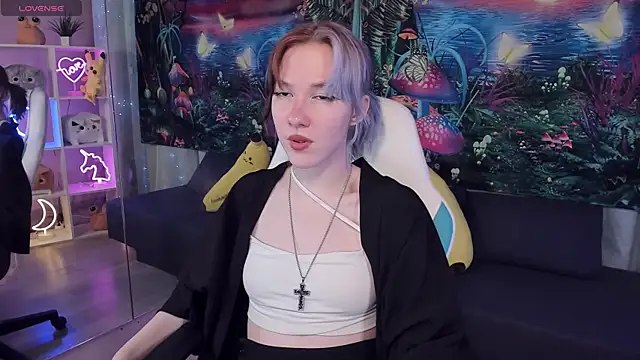 Snapshot of JessieRich chatting on September 30, 2025, 12:21 pm JessieRich online show from September 30, 2025, 12:21 pm