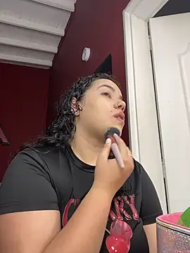 Snapshot of krisstenSantos chatting on October 17, 2025, 11:57 am krisstenSantos online show from October 17, 2025, 11:57 am