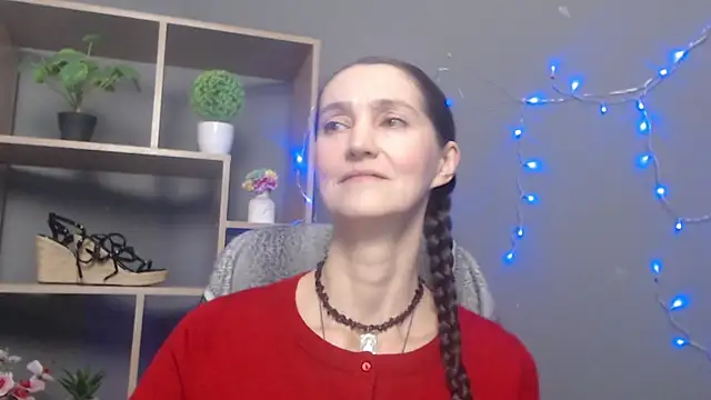 TayaFinch online show from November 23, 2025, 1:22 pm