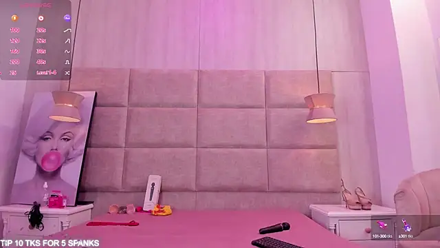 Snapshot of ChantalBlaiir chatting on September 25, 2025, 10:24 pm ChantalBlaiir online show from September 25, 2025, 10:24 pm