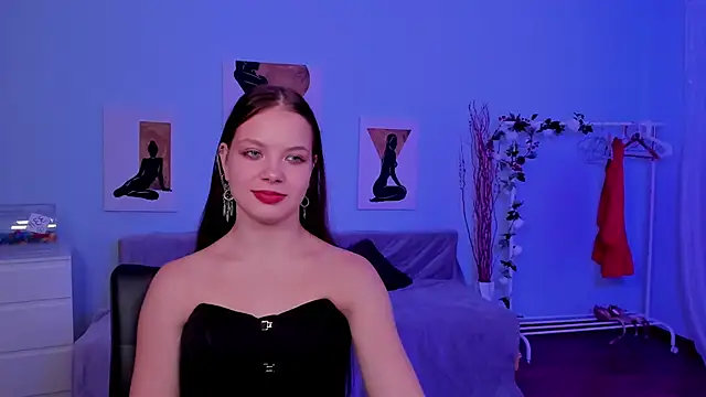 BetsyKiss online show from September 30, 2025, 5:45 am