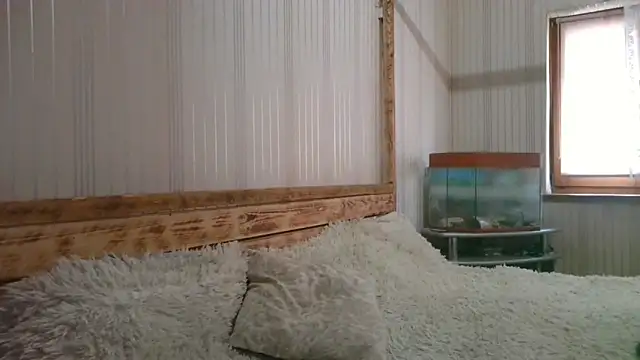 Snapshot of EthelsLover chatting on November 18, 2025, 8:52 am EthelsLover online show from November 18, 2025, 8:52 am