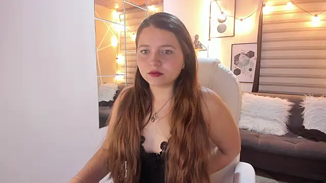 sophiee09  online show from October 8, 2025, 1:53 pm